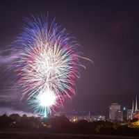47. KRAEMERBRUECKENFEST FEUERWERK