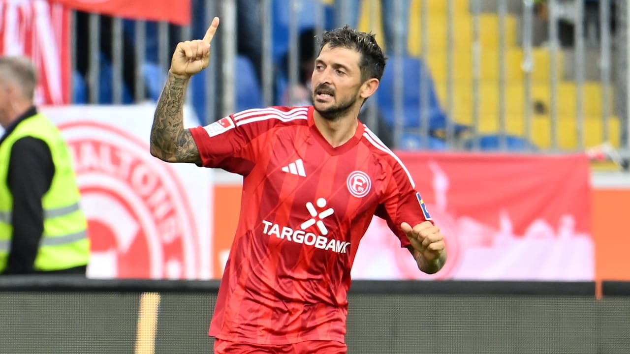 Düsseldorf – Schalke 04 im TV: Wer überträgt die 2. Bundesliga heute? | Sport