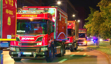 Großeinsatz für Feuerwehr in Hamburg: Fünf Tonnen Salzsäure ausgelaufen | Regional