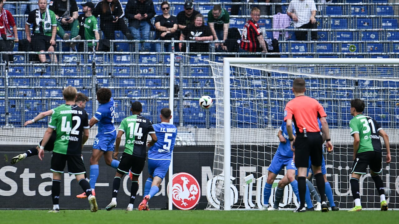 Hannover 96 II: Abschieds-Sieg mit Tor-Klau | Sport