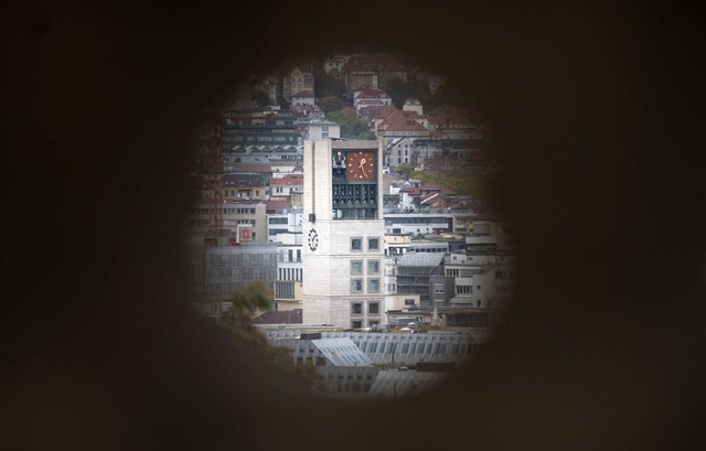 Die Seite www.stuttgart.de war am Mittwoch nicht immer zu erreichen.  | Foto: Marijan Murat (dpa)