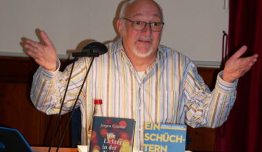 Der Friedensaktivist Jürgen Grässlin hat sein Buch in Bad Säckingen vorgestellt - Bad Säckingen