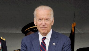 "Was machen wir hier?": Buch: Bidens Gesundheit versetzte Demokraten in Schockstarre