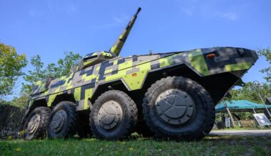 Aufrüstung durch Ukraine-Krieg: Auftragsflut könnte Rheinmetall bald 40 Milliarden in die Kasse spülen