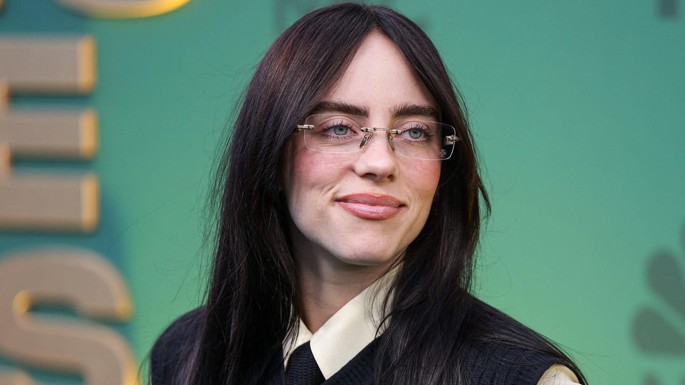 Billie Eilish wird auch an Bahnhöfen zu hören sein