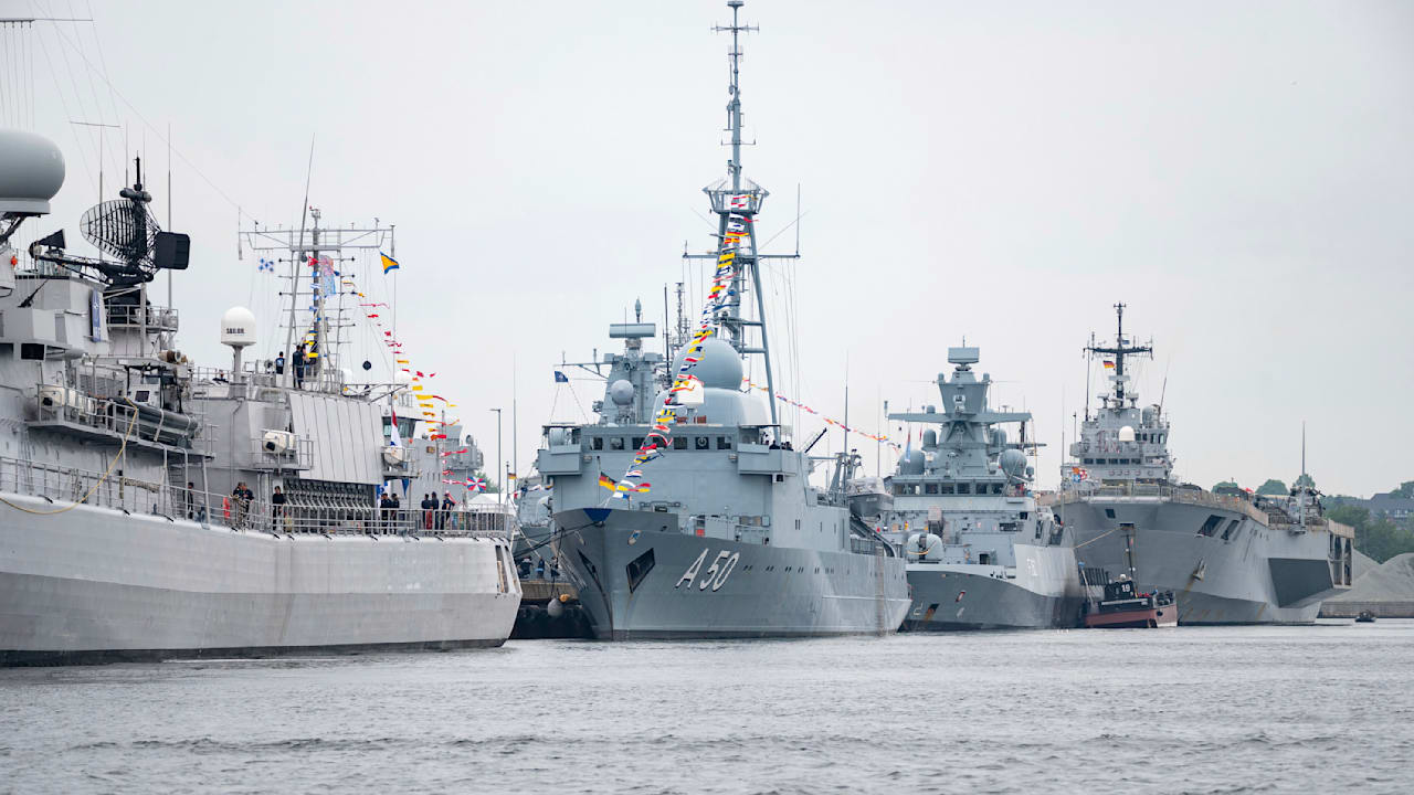 Doppel-Manöver von Nato und Russland: Droht jetzt der große Ostsee-Knall? | Politik