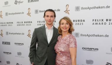 Bei Felix Burda Awards: "War ganz angenehm": Schauspielerin Tina Ruland wirbt für Darmspiegelung