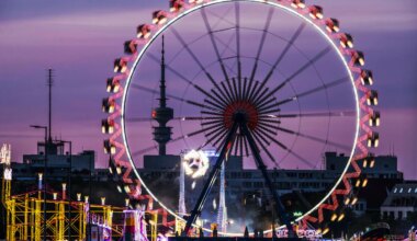 Münchner Frühlingsfest: Mann verletzt und ohne Erinnerung gefunden - München