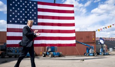 Strafzölle könnten iPhone-Preise hochtreiben: Trump-Berater winkt ab