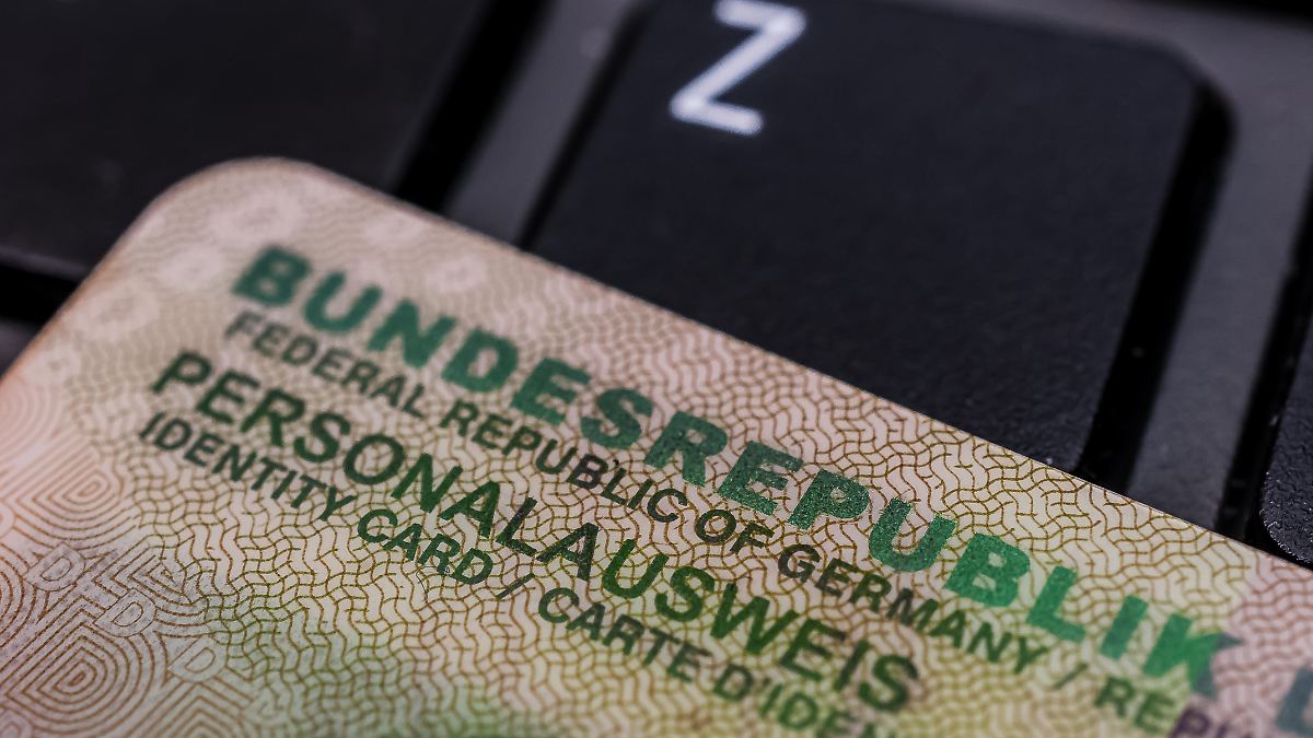 06:26 Enttäuschung über dreiste Gebühr beim neuen Personalausweis - N-TV