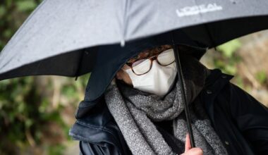 Prozess in Frankreich: Hundertfacher Kindesmissbrauch: Arzt zu Höchststrafe verurteilt