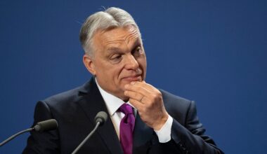 Orban will seine Gegner mit einem Schlag ausschalten - Putin dient als Vorbild