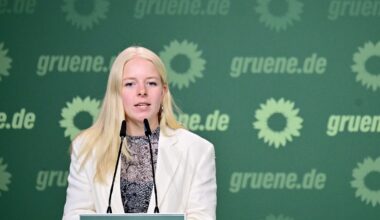 "Habe mehr Pullis im Schrank": Jette Nietzard greift Grünen-Spitze an