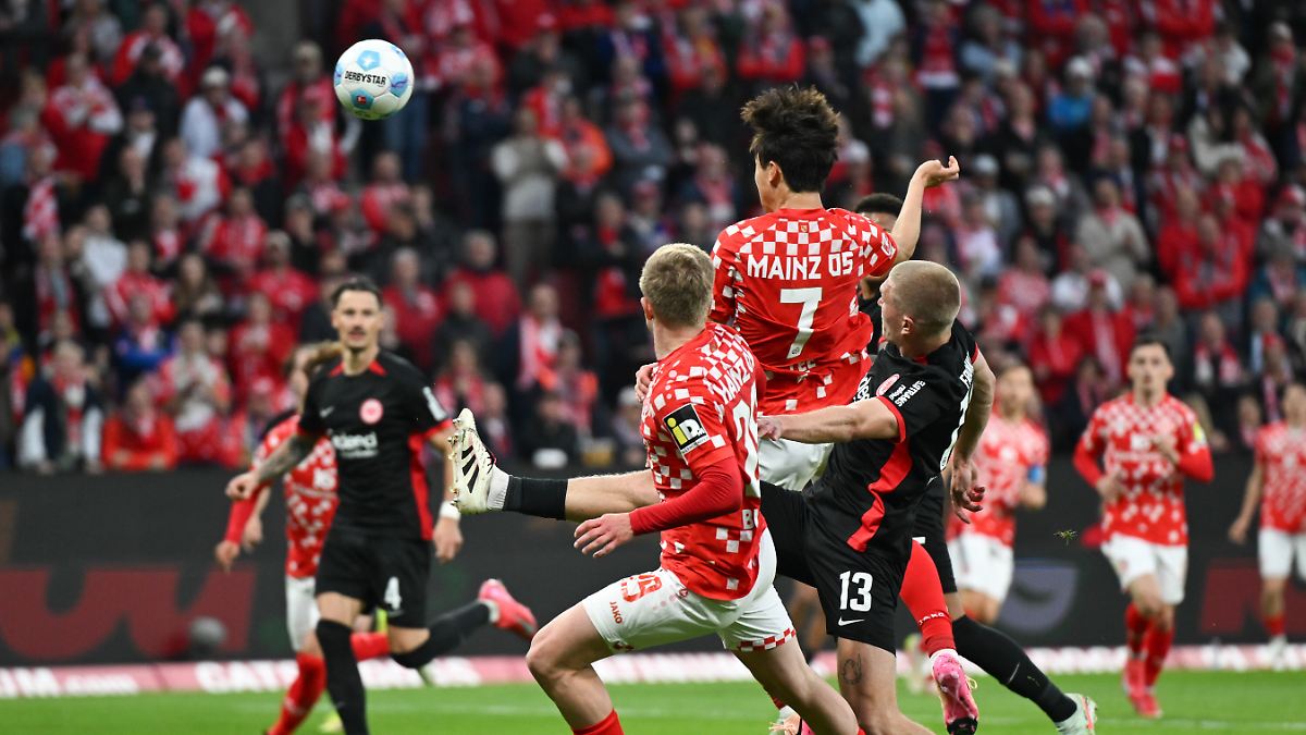 Ein Punkt, zwei Verletzte: Mainz 05 verschiebt Eintrachts Party und bezahlt dafür teuer