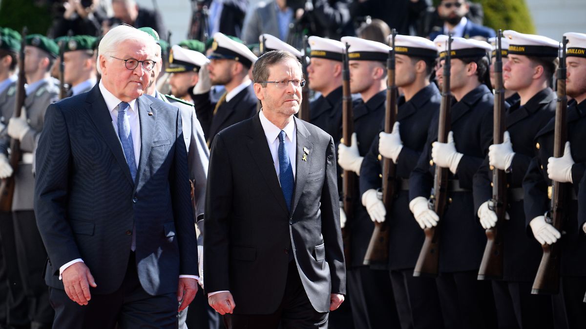 60-Jahre gemeinsame Beziehungen: Israels Präsident Herzog besucht Berlin