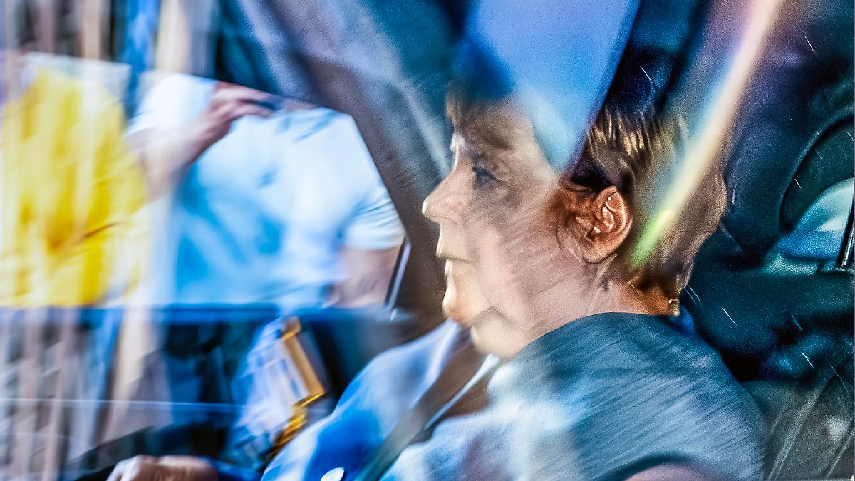 Kanzleramt gibt Akten frei: Wie Merkel den Gazprom-Deal durchwinkte