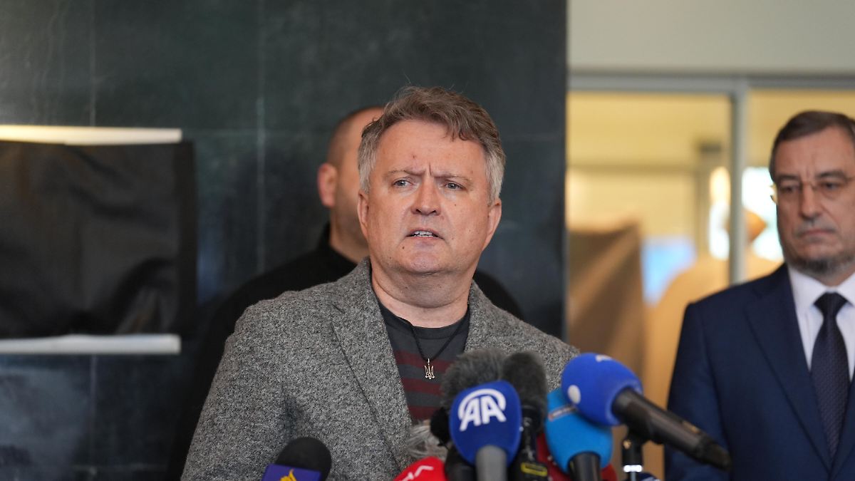 Ukraine-Krieg: Minister verrät irres Detail aus Verhandlungen in Istanbul