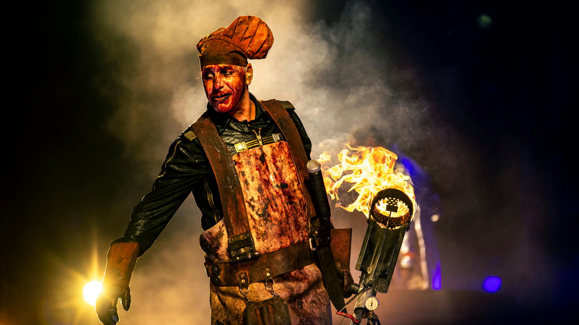 Fans hoffen nach dem Ende der Stadion-Tour von Rammstein auf neue Konzerte mit noch mehr spektakulären Show-Effekten.