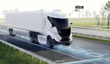 Forscher testen automatisches Laden von Elektrofahrzeugen auf der A6 bei Amberg
