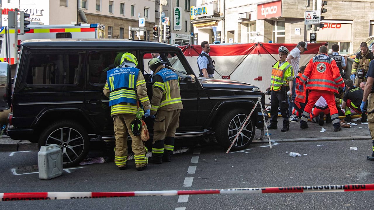 Nach Unfall an Todes-Kreuzung in Stuttgart: Kritik an der Stadt wächst | Regional
