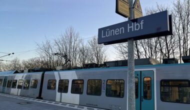 Pendler müssen auf Busse umsteigen