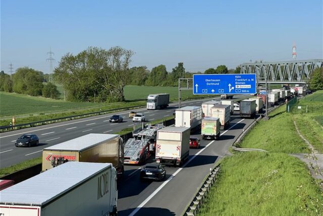 Stau auf A2 (Symbolfoto)