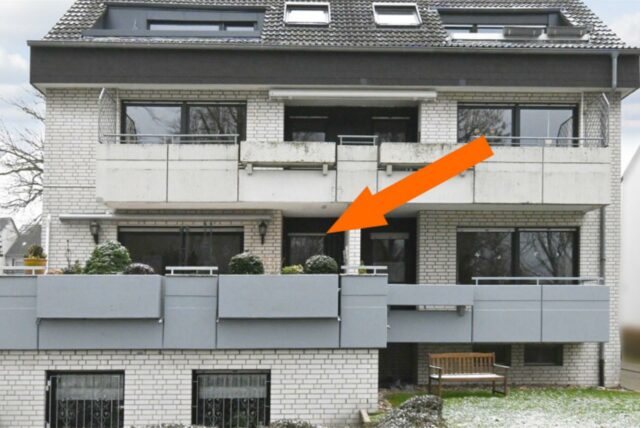 In Dortmund-Sölde steht in diesem verklinkerten Mehrfamilienhaus eine Maisonettewohnung zum Verkauf.