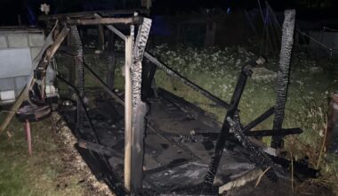 Verschlag am Paschenberg in Flammen