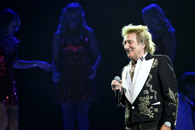 Rod Stewart auf der Bühne der Westfalenhalle.