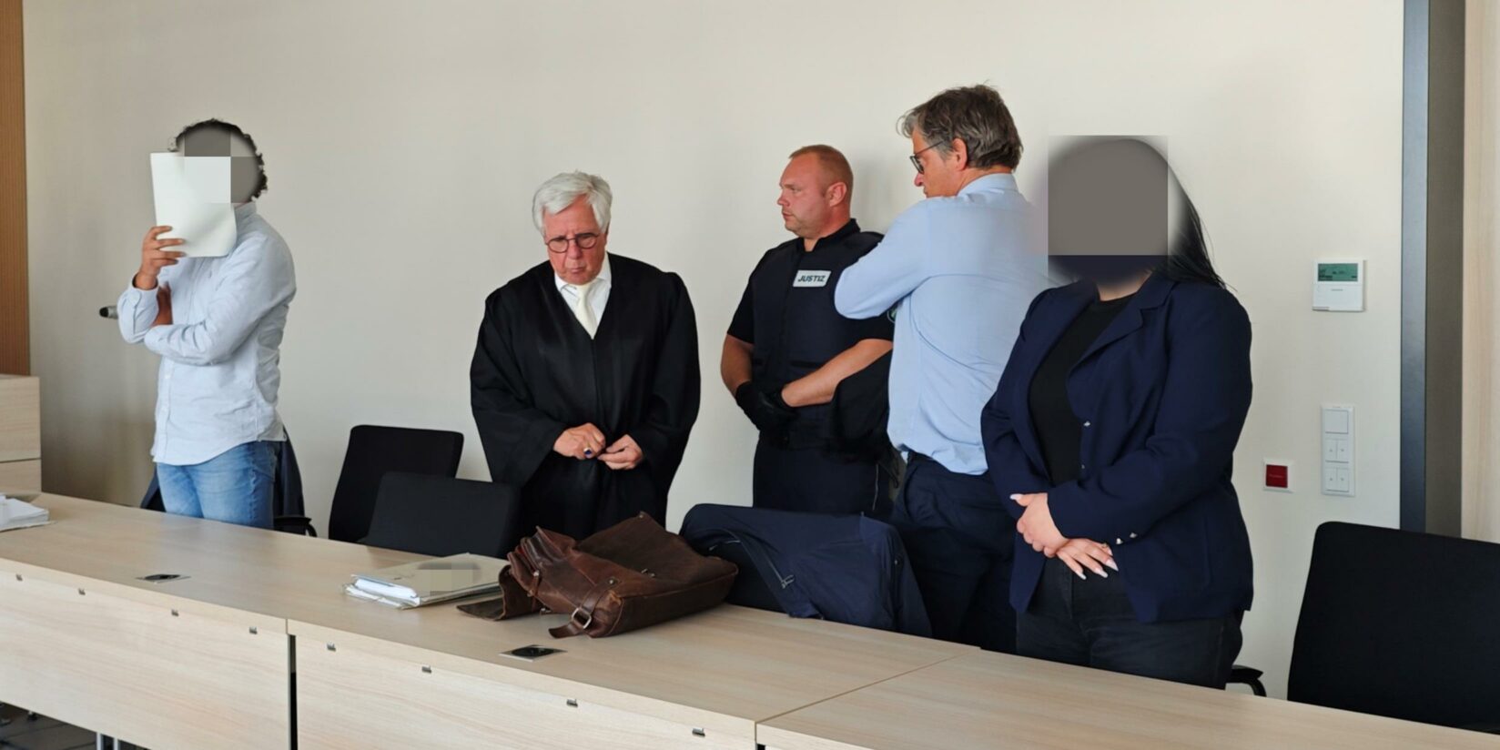 Bottroper verschickt Nacktbilder der Ex an die Mutter