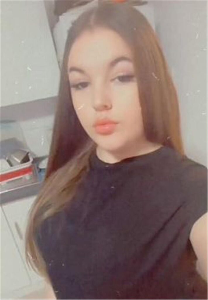 Porträt einer 13-Jährigen, die vermisst wird.