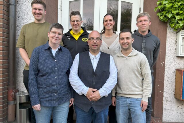 Gruppenbild des 2025 gewählten Vorstands des SV Eintracht Erle