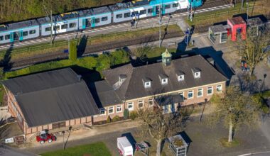 Täter mit Sturmhaube am Bahnhof Ascheberg