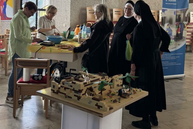 Eine Lego-Ausstellung ist derzeit in der St. Johannes Baptista-Kirche in Kurl zu sehen.