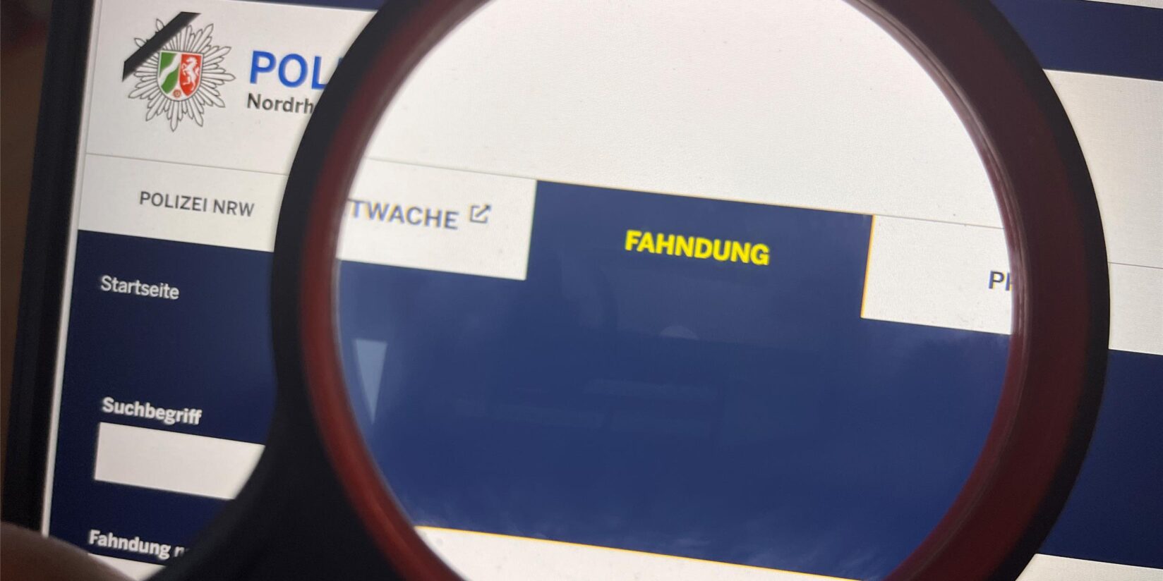 Polizei fahndet nach mutmaßlichen Autodieben