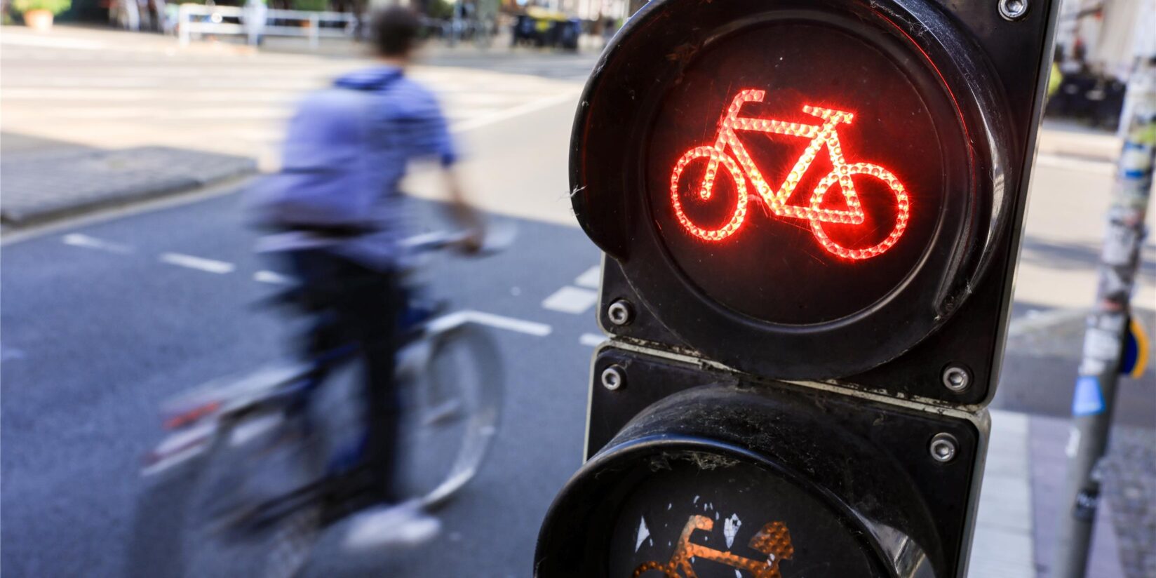 Halternerin will helfen, Radfahrer brüllt sie an und flüchtet