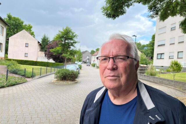 Rolf Weisel fordert mehr Polizeikontrollen an der Hellingstraße in Brackel. Vor allem geht es ihm um zu schnelle Radfahrer.