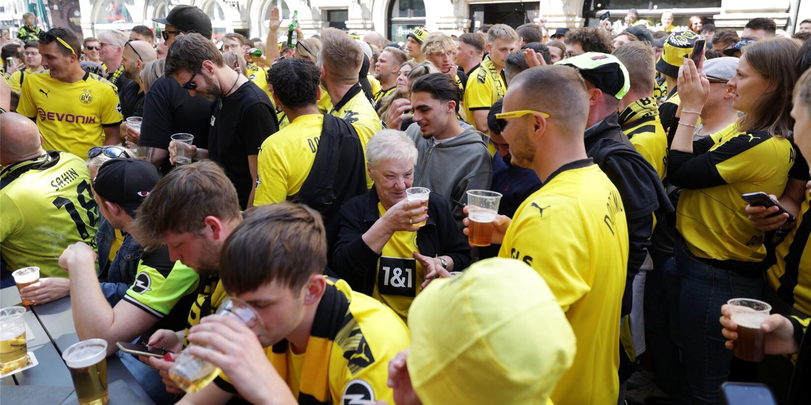 Wird in Dortmund das Bier knapp? Gewerkschaft warnt nach Streikaufruf