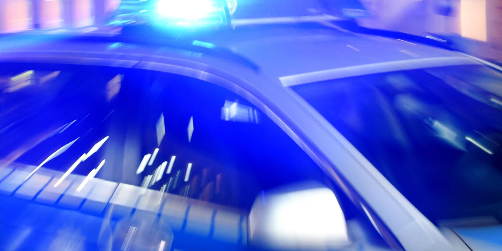 Mann reißt Dortmunderin (78) die Goldkette vom Hals