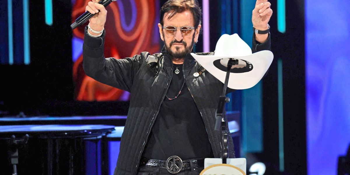 Ringo Starr spielte für seine Besetzung Barry Keoghan Schlagzeug - Musik