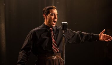 "Monsieur Aznavour": Der Sänger, der Frankreich war