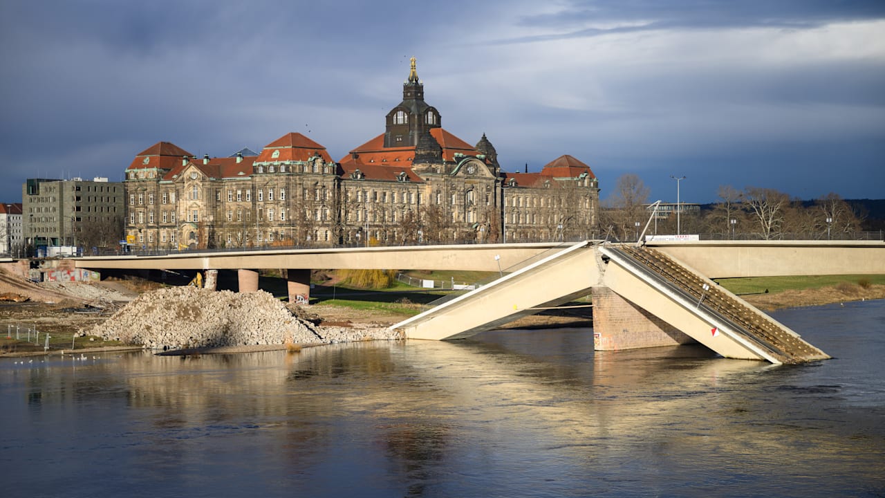 Dresden: Carolabrücke erst nach 2035 fertig aufgebaut? | Regional