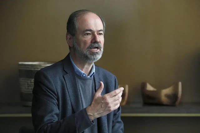 Sách vở là thế giới mở- Ảnh 1.