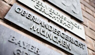 Haar bei München: Eltern fordern Aufarbeitung nach Tod in Psychiatrie - München