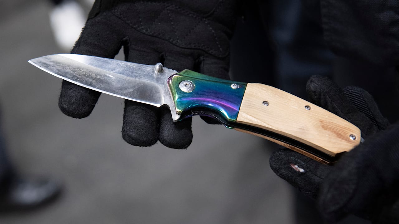 Gunnar Schupelius: Früher war das Messer in der Küche – und heute? | Regional