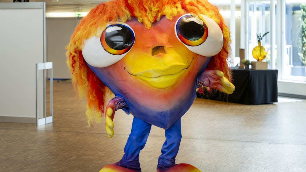Lumo ist das Maskottchen des 69. Eurovision Song Contests.