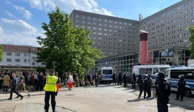 Berlin: Linksradikale besetzen Stasi-Hochhaus | Regional