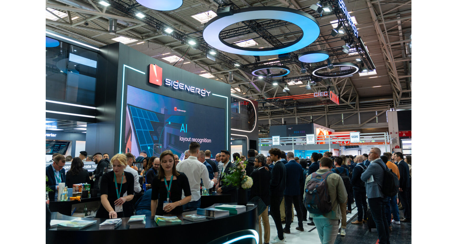Sigenergy präsentiert auf der Intersolar Europe 2025 bahnbrechende Innovationen im Bereich Smart Energy