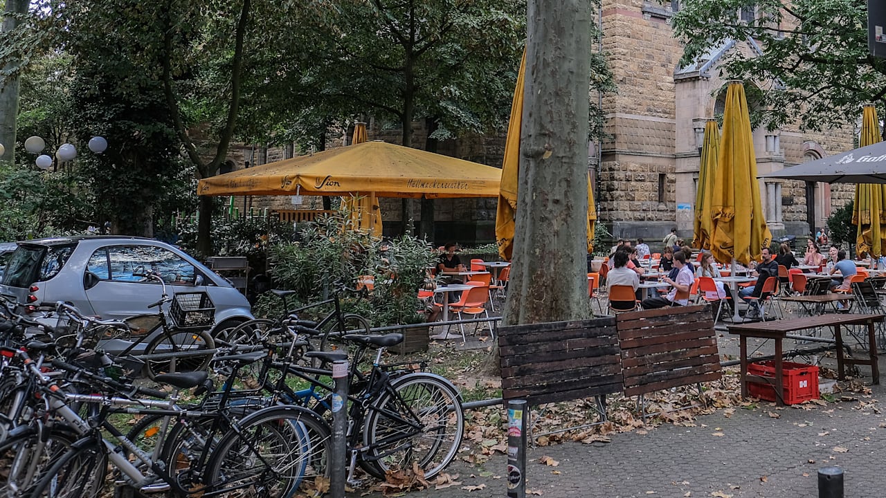 Deutsche Großstadt verhängt Alkoholverbot an seinem Partytreff | Regional