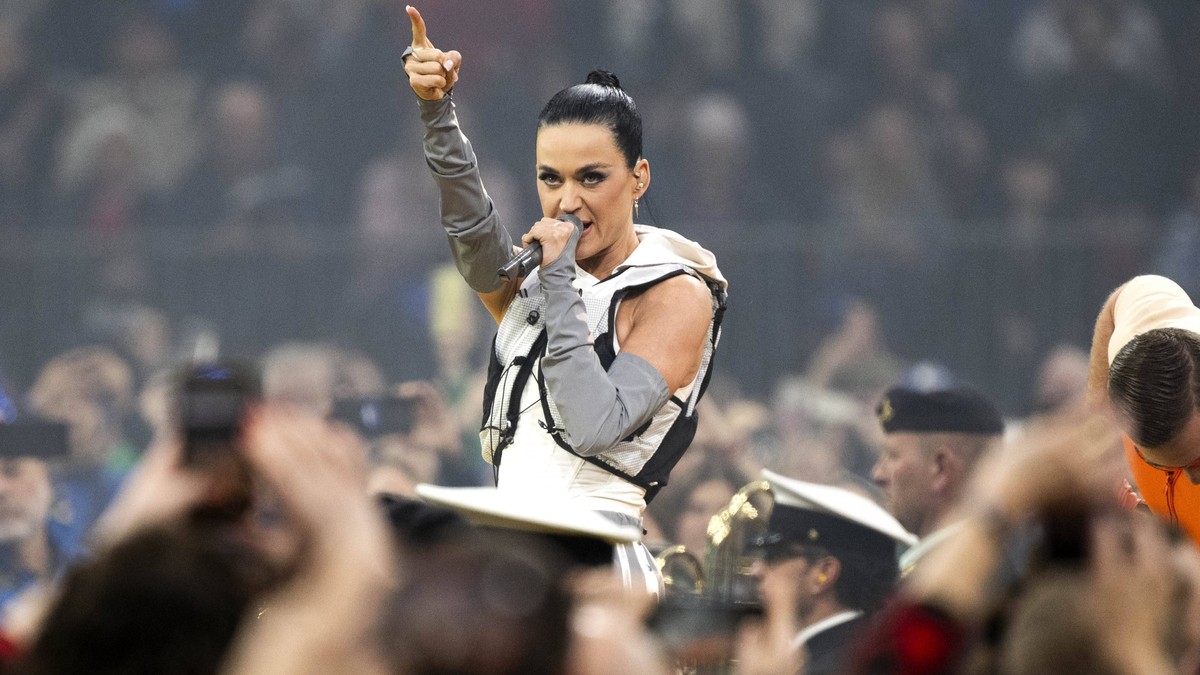 Katy Perry legt sich mit ihren Hatern an – "verrückt und unheilbar"
